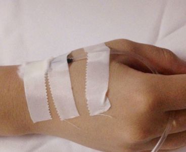 DỊCH VỤ TRUYỀN NƯỚC BIỂN TẠI NHÀ - THEO TOA BÁC SĨ